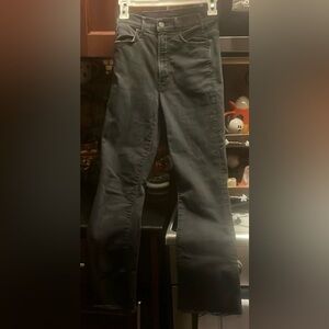 Mother hustler ankle fray